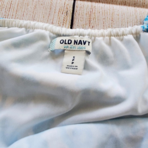 Old Navy dress - Picture 4 of 5